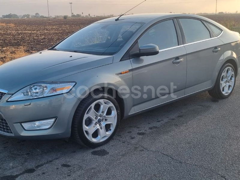 FORD Mondeo 2.0 TDCi 140 Ghia 4p.