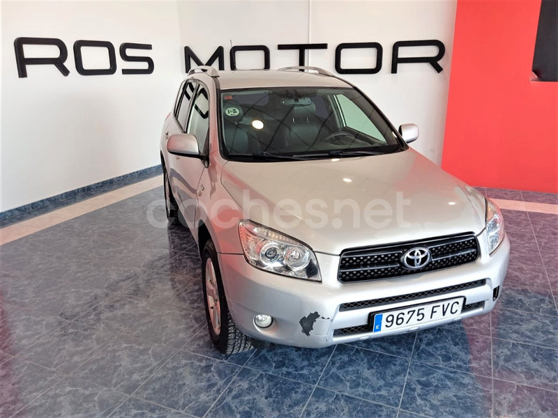 TOYOTA Rav4 2.2 D4D 136cv Luna 5p.