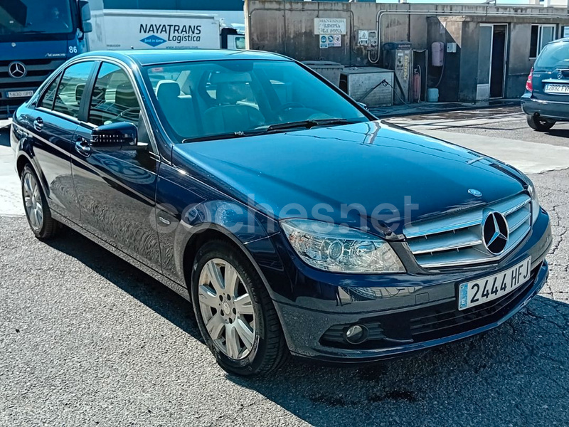 MERCEDES-BENZ Clase C C 220 CDI BE Avantgarde Blue Effic. Ed. 4p.