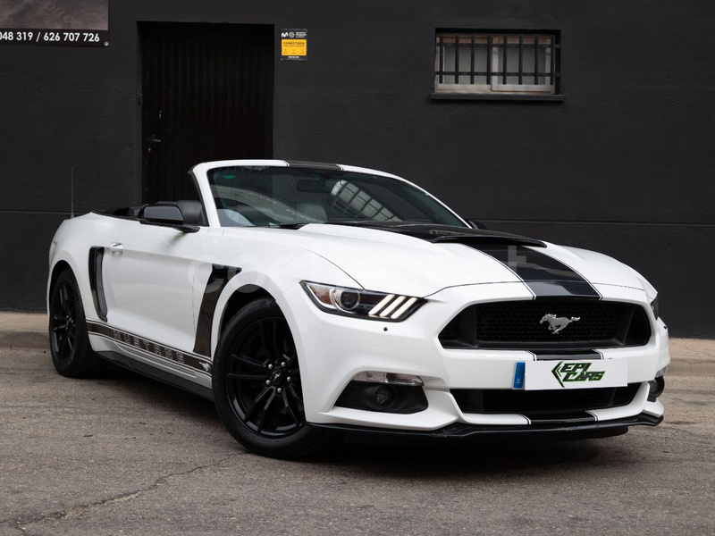 FORD Mustang 2.3 EcoBoost 231kW Mustang Convertible 2p.