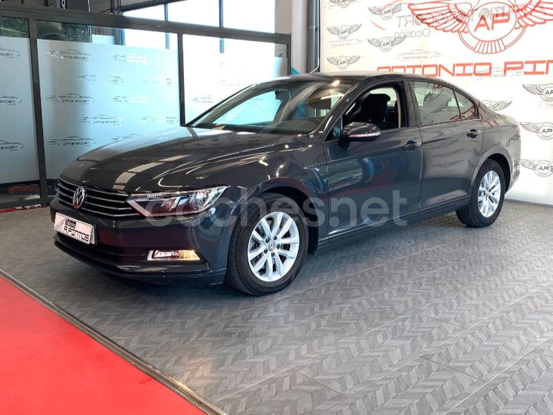 VOLKSWAGEN Passat Advance 1.6 TDI 120CV BMT 4p.