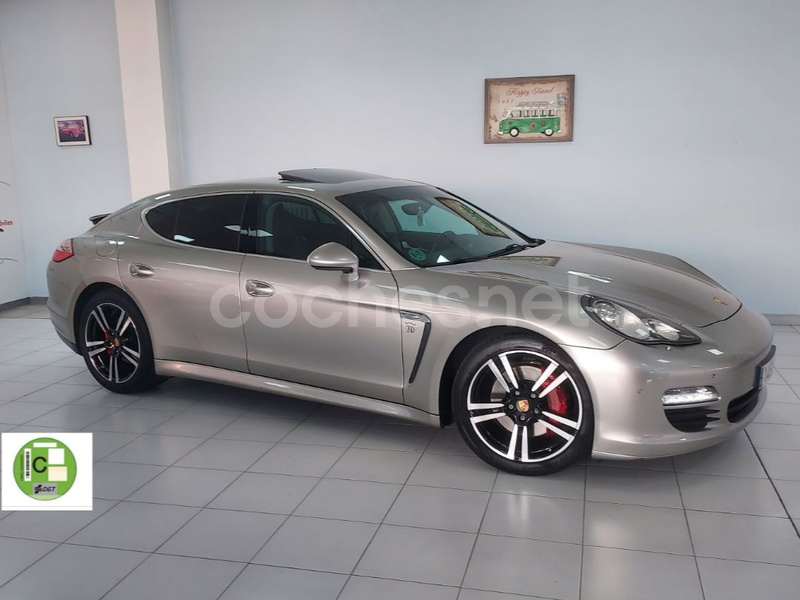 PORSCHE Panamera S 5p.