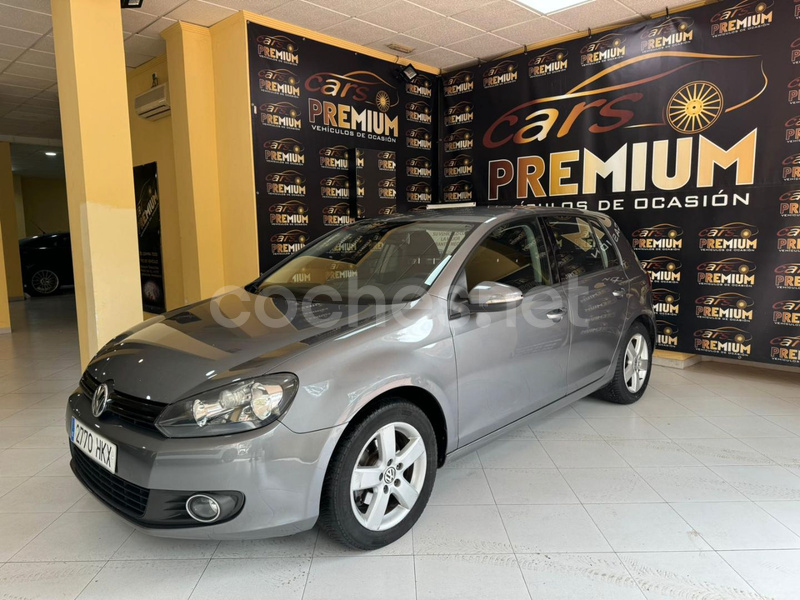 VOLKSWAGEN Golf 1.6 TDI 105cv BlueMotion 5p.