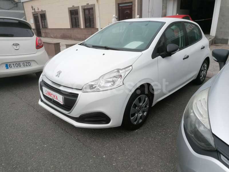 PEUGEOT 208 5P ACCESS 1.6 BlueHDi 55KW 75CV 5p.