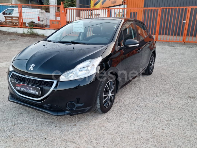 PEUGEOT 208 5P ACCESS 1.4 HDi 68 5p.