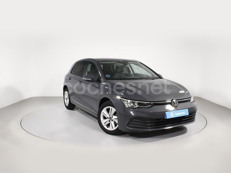 VOLKSWAGEN Golf Life 1.0 TSI