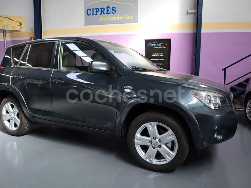 TOYOTA Rav4 2.2 D4D 177cv Premium 5p.