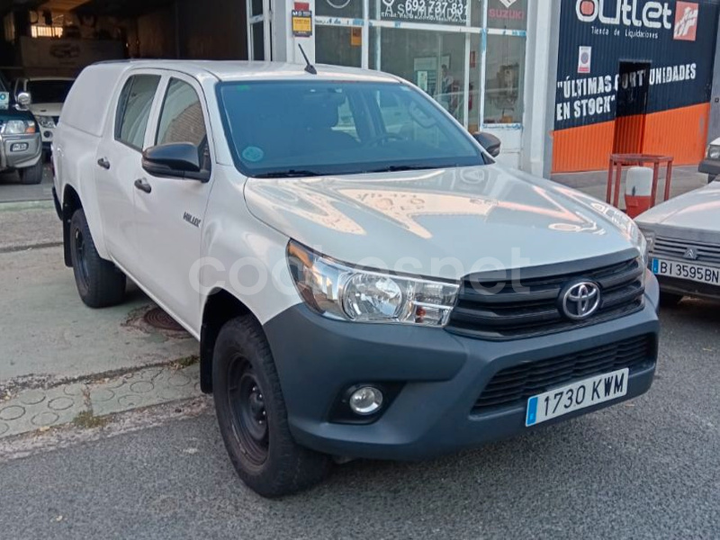 TOYOTA Hilux 2.4 D4D Cabina Doble GX