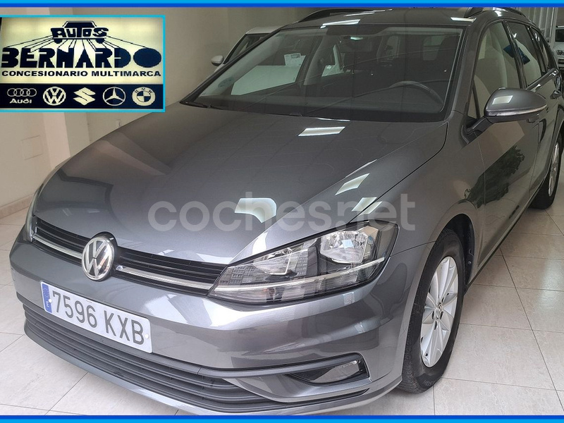 VOLKSWAGEN Golf Business Navi 1.6 TDI DSG Variant