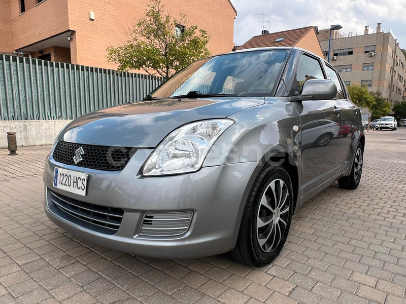 SUZUKI Swift 1.3 DDiS GLX 5p 5p.