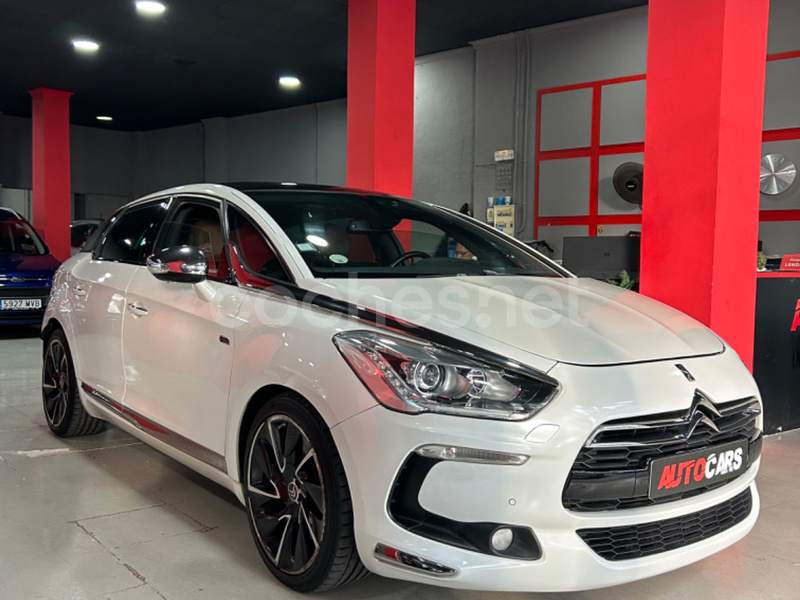 CITROEN DS5 Hybrid4 Airdream Design