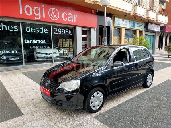 VOLKSWAGEN Polo 1.4 Advance