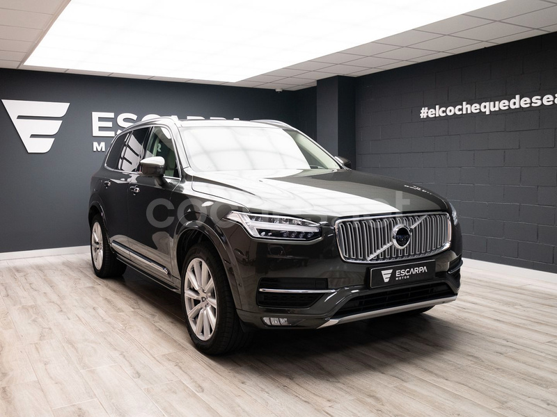 VOLVO XC90 2.0 D5 AWD Inscription Auto 5p.