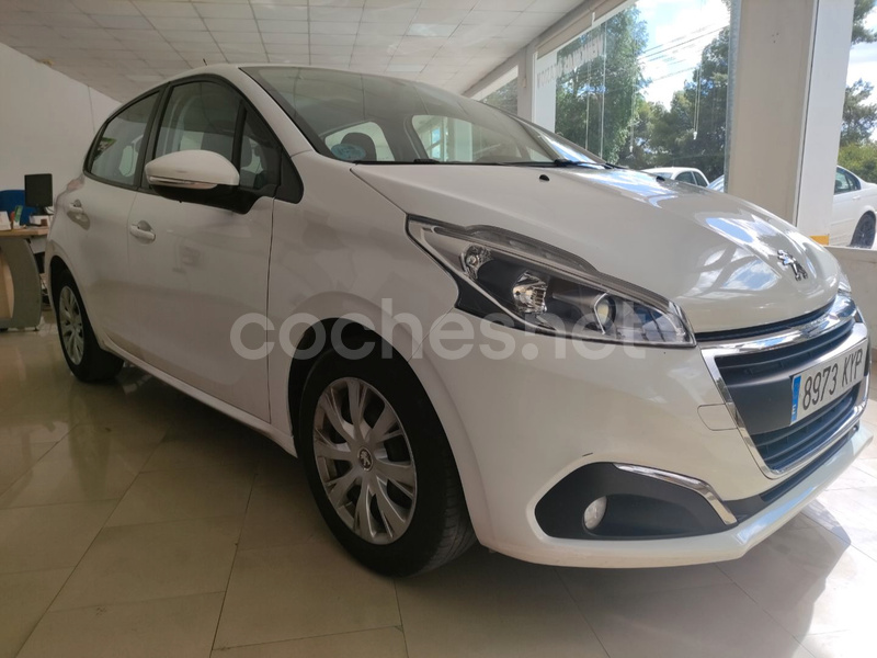 PEUGEOT 208 5P ACTIVE PureTech 60kW 82CV 5p.