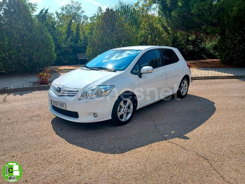 TOYOTA Auris 1.6 VVTi Advance 5p.