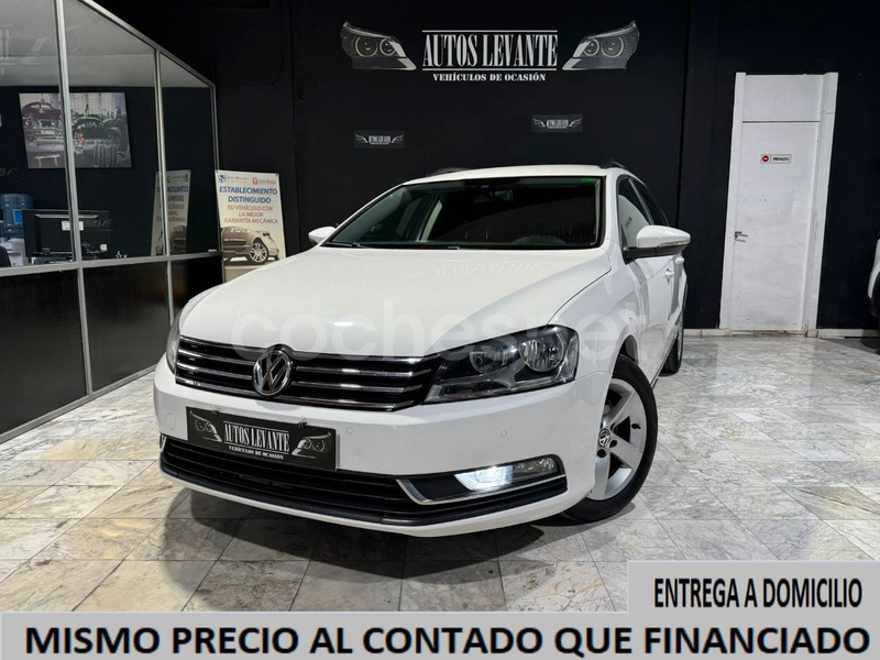 VOLKSWAGEN Passat Variant 2.0 TDI 140cv Edition Bmot Tech 5p.