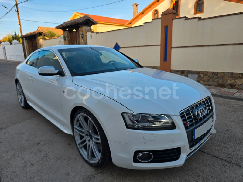 AUDI S5 4.2 FSI quattro tiptronic