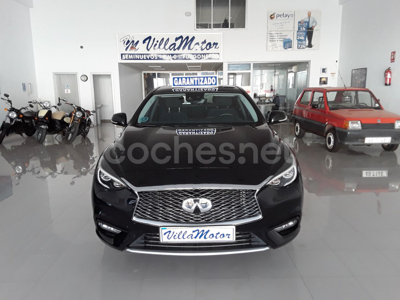 INFINITI Q30 1.5D PREMIUM 5p.