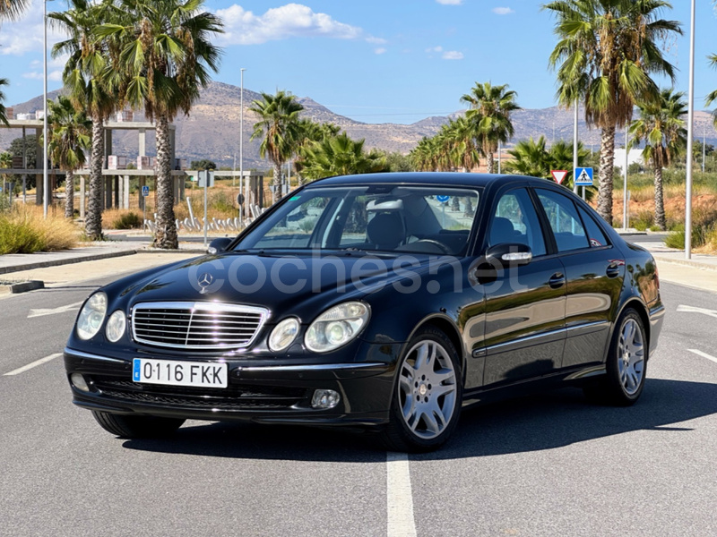 MERCEDES-BENZ Clase E E 270 CDI AVANTGARDE 4p.