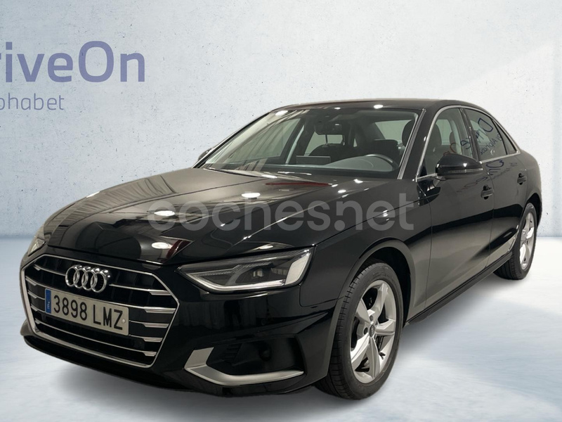 AUDI A4 Advanced 30 TDI 100kW 136CV S tronic 4p.