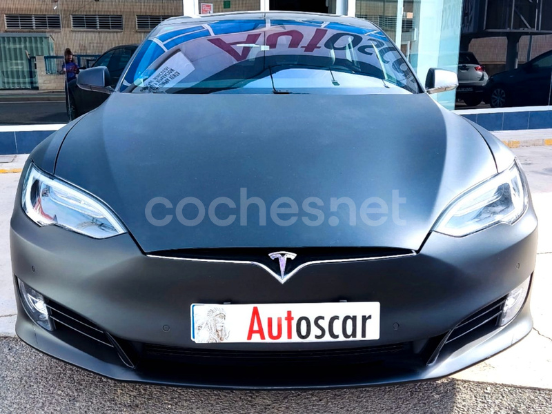 TESLA Model S 75D 4WD