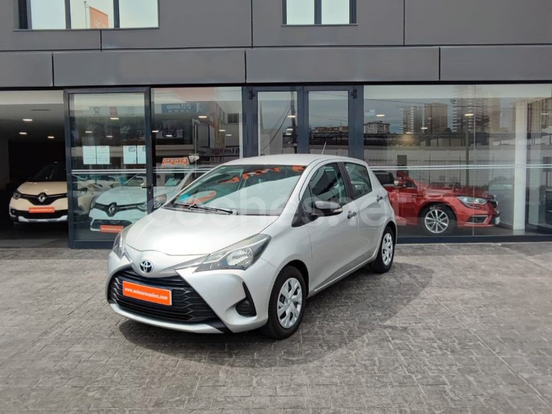 TOYOTA Yaris 1.5 110 Active 5p.