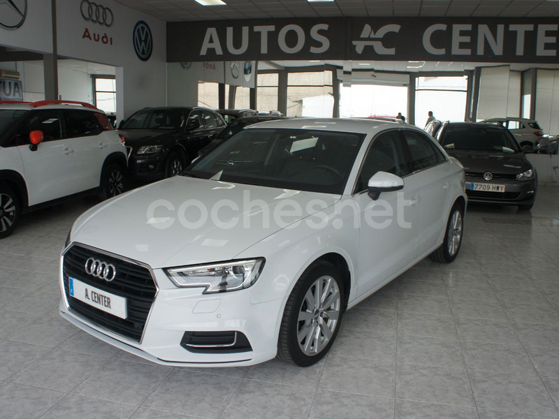 AUDI A3 design edition 1.6 TDI Sedan