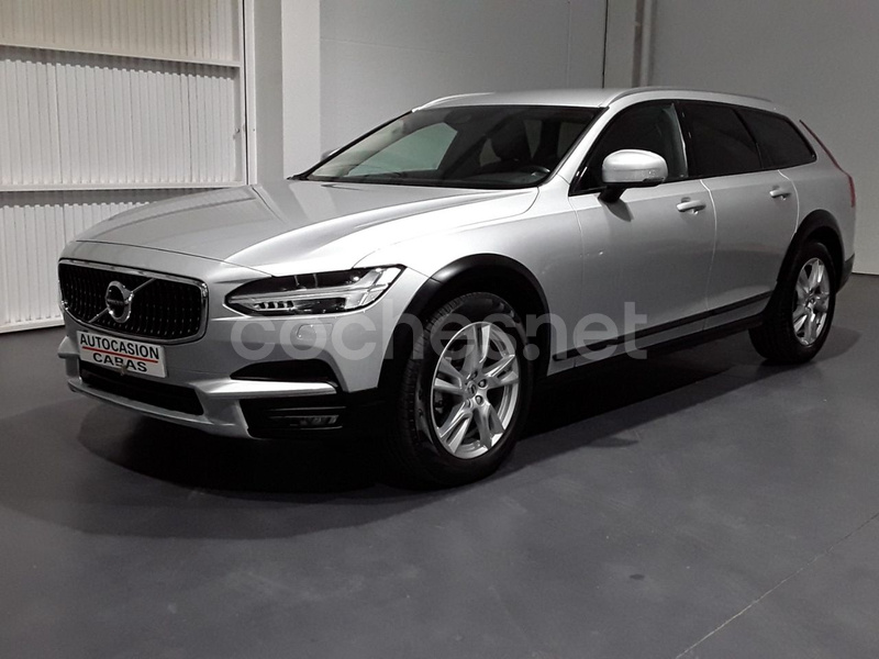 VOLVO V90 Cross Country 2.0 D4 AWD Auto 5p.