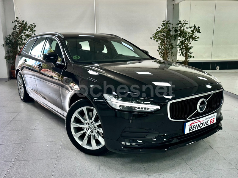 VOLVO V90 2.0 D4 Momentum Pro Auto