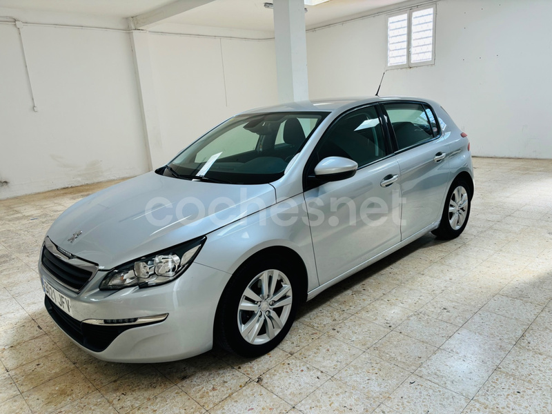 PEUGEOT 308 5p Active 1.2 PureTech 130 SS 5p.