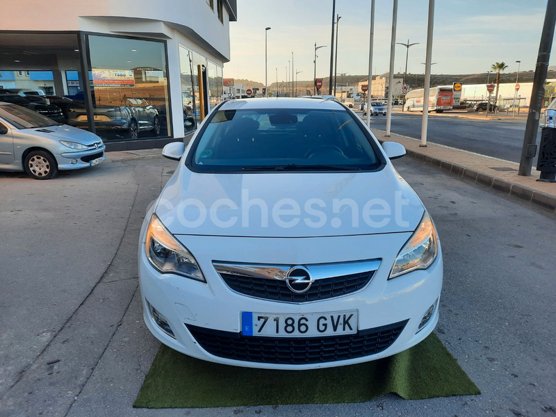 OPEL Astra 1.6 16v Edition