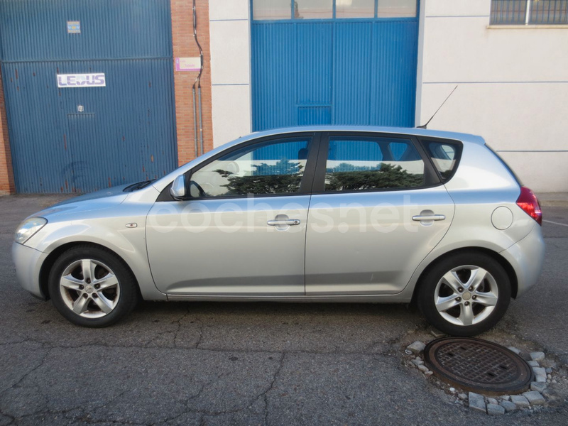 KIA cee'd 1.6 CVVT Active 5p.