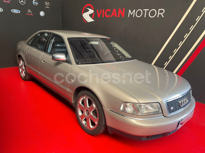 AUDI S8 4.2 QUATTRO TIPTRONIC 4p.