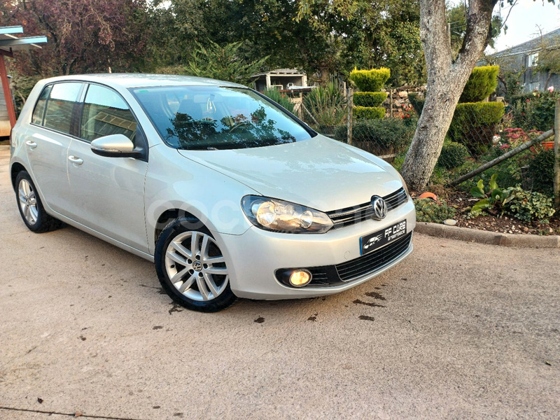 VOLKSWAGEN Golf VI1.6 TDI 105cv DPF Sport 5p.