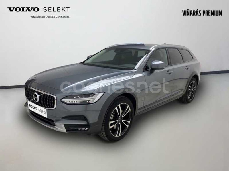 VOLVO V90 Cross Country 2.0 D4 AWD Pro Auto 5p.