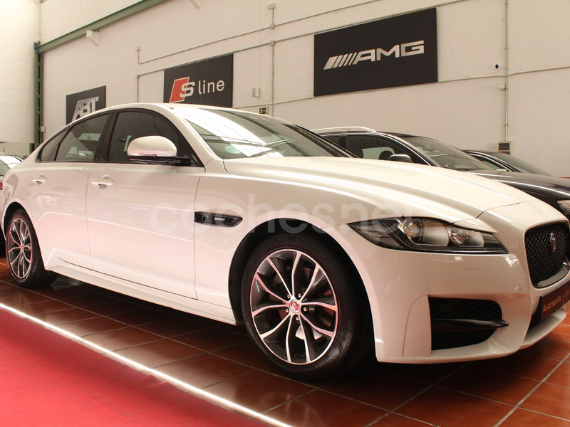 JAGUAR XF 2.0D RSport Auto