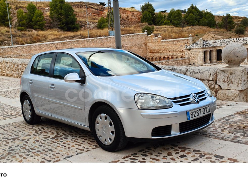 VOLKSWAGEN Golf 1.9 TDI 4Motion Trendline 5p.