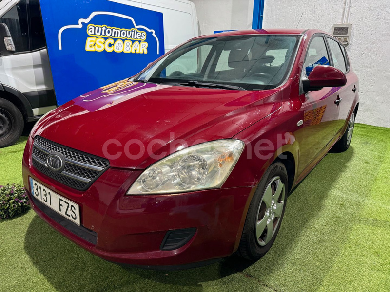 KIA cee'd 1.4 CVVT Concept 5p.