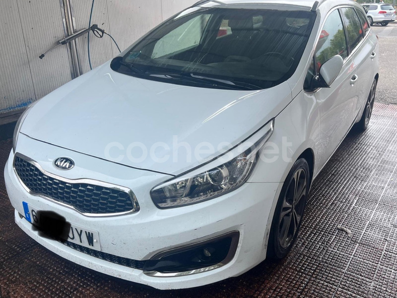 KIA cee'd 1.6 CRDi VGT Tech 5p.