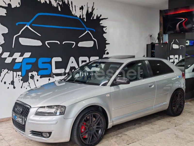 AUDI A3 3.2 S tronic quattro Ambition 3p.