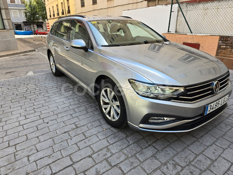 VOLKSWAGEN Passat Variant 1.6 TDI 88kW 120CV DSG 5p.