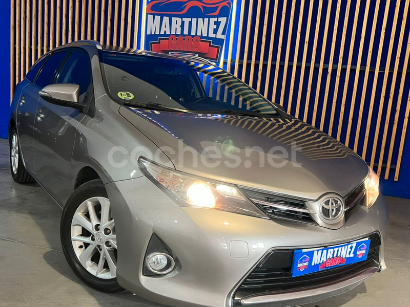 TOYOTA Auris 120D Advance Touring Sports