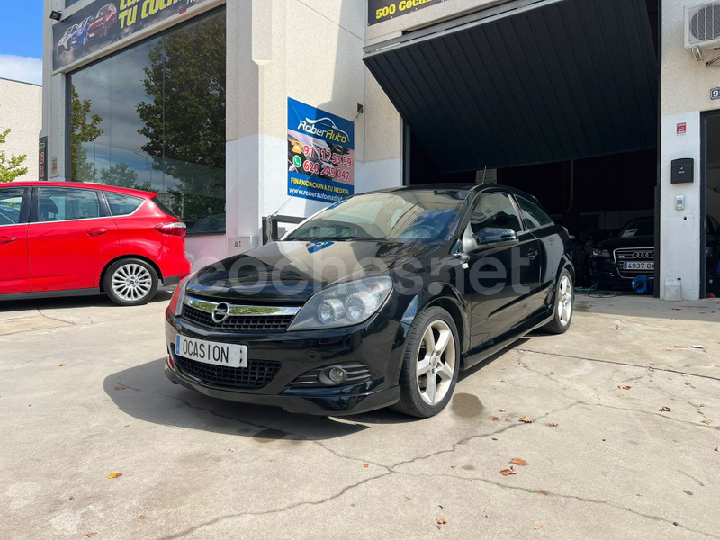 OPEL Astra GTC 1.9 CDTi 120 CV Cosmo 3p.