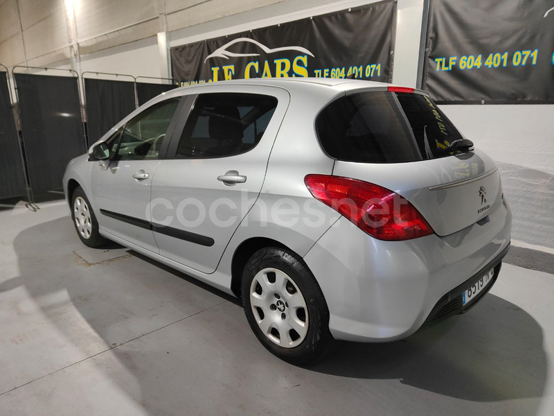 PEUGEOT 308 Access 1.4 VTi 98