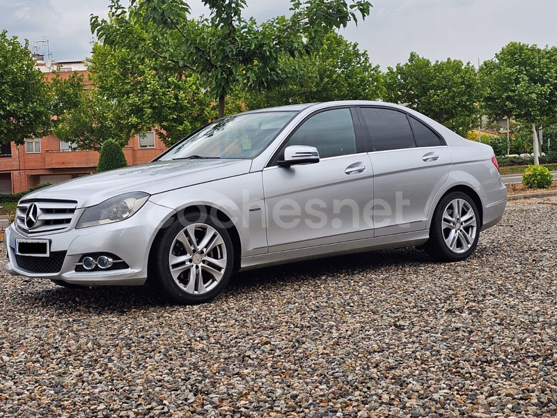 MERCEDES-BENZ Clase C C 220 CDI Blue Efficiency Avantgarde 4p.