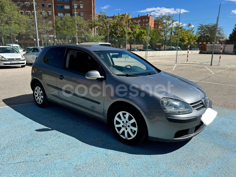 VOLKSWAGEN Golf 1.9 TDI 105cv Highline 3p.