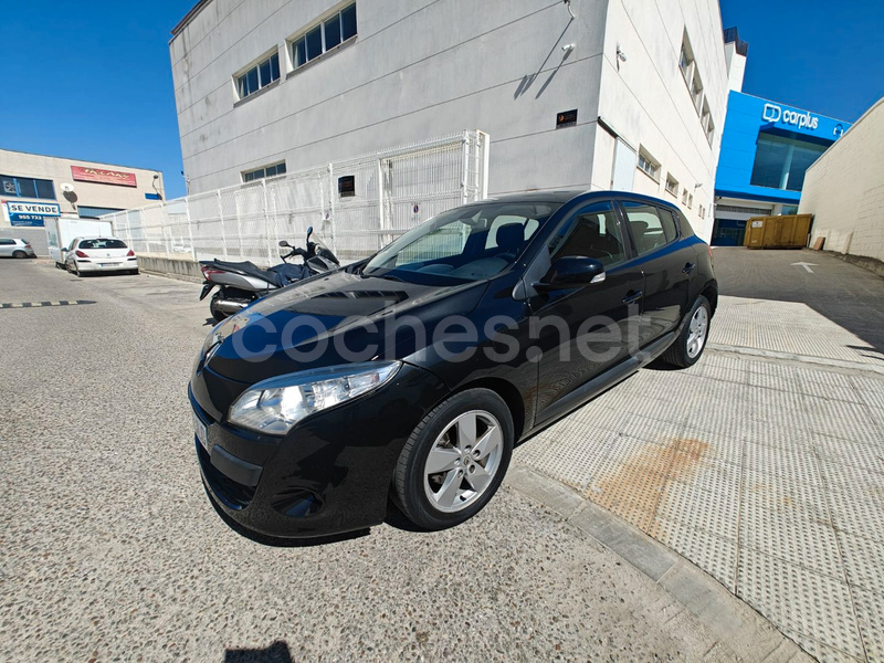 RENAULT Mégane Dynamique TCE 130cv 5p.