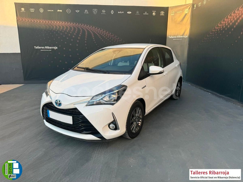 TOYOTA Yaris 1.5 100H Active 5p.