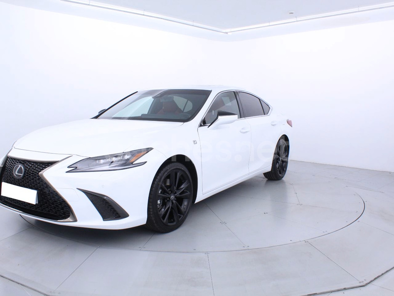 LEXUS ES 2.5 300h F Sport