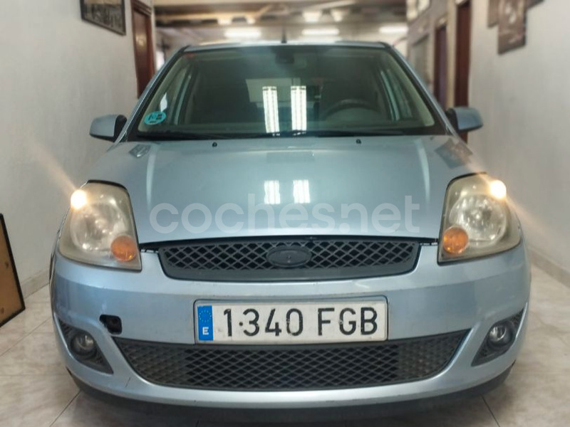 FORD Fiesta 1.3 Ambiente Coupe 3p.